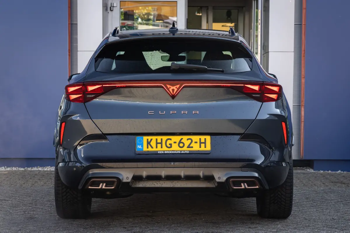 1.5 TSI PHEV e-Hybrid Business | 360 Camera | Sennheiser audio | Cruise adaptief | Stuur+stoel verwarming | Apple Carplay/Android Auto | Sfeerverlichting | Elektrisch verstelb. bestuurdersst