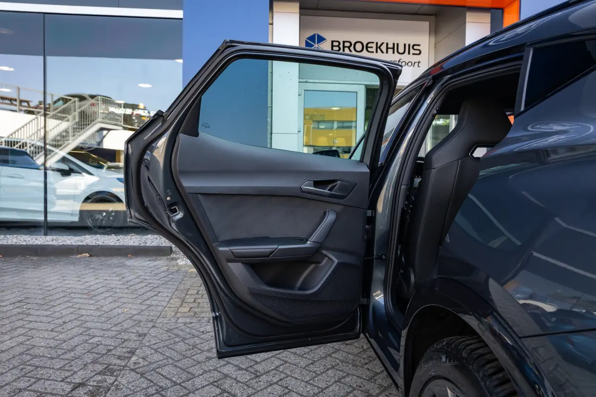 1.5 TSI PHEV e-Hybrid Business | 360 Camera | Sennheiser audio | Cruise adaptief | Stuur+stoel verwarming | Apple Carplay/Android Auto | Sfeerverlichting | Elektrisch verstelb. bestuurdersst