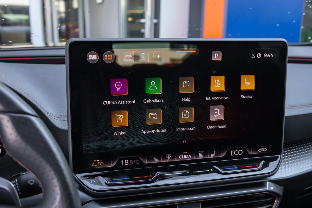 1.5 TSI PHEV e-Hybrid Business | 360 Camera | Sennheiser audio | Cruise adaptief | Stuur+stoel verwarming | Apple Carplay/Android Auto | Sfeerverlichting | Elektrisch verstelb. bestuurdersst