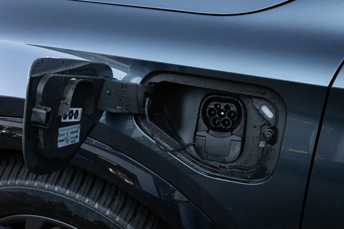 1.5 TSI PHEV e-Hybrid Business | 360 Camera | Sennheiser audio | Cruise adaptief | Stuur+stoel verwarming | Apple Carplay/Android Auto | Sfeerverlichting | Elektrisch verstelb. bestuurdersst
