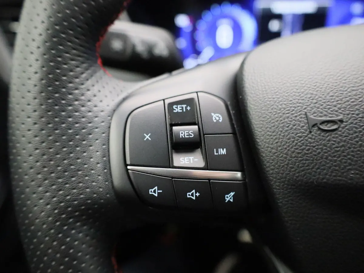 2.5 PHEV ST-Line | APPLE CARPLAY - ANDROID AUTO | CLIMATE CONTROL | CRUISE CONTROL | PARKEERSENSOREN |