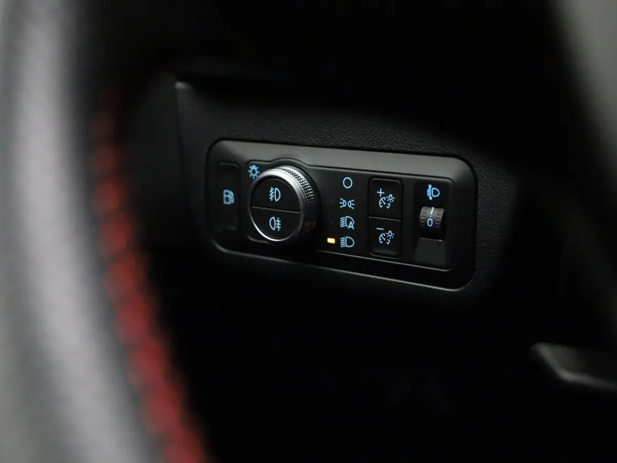2.5 PHEV ST-Line | APPLE CARPLAY - ANDROID AUTO | CLIMATE CONTROL | CRUISE CONTROL | PARKEERSENSOREN |