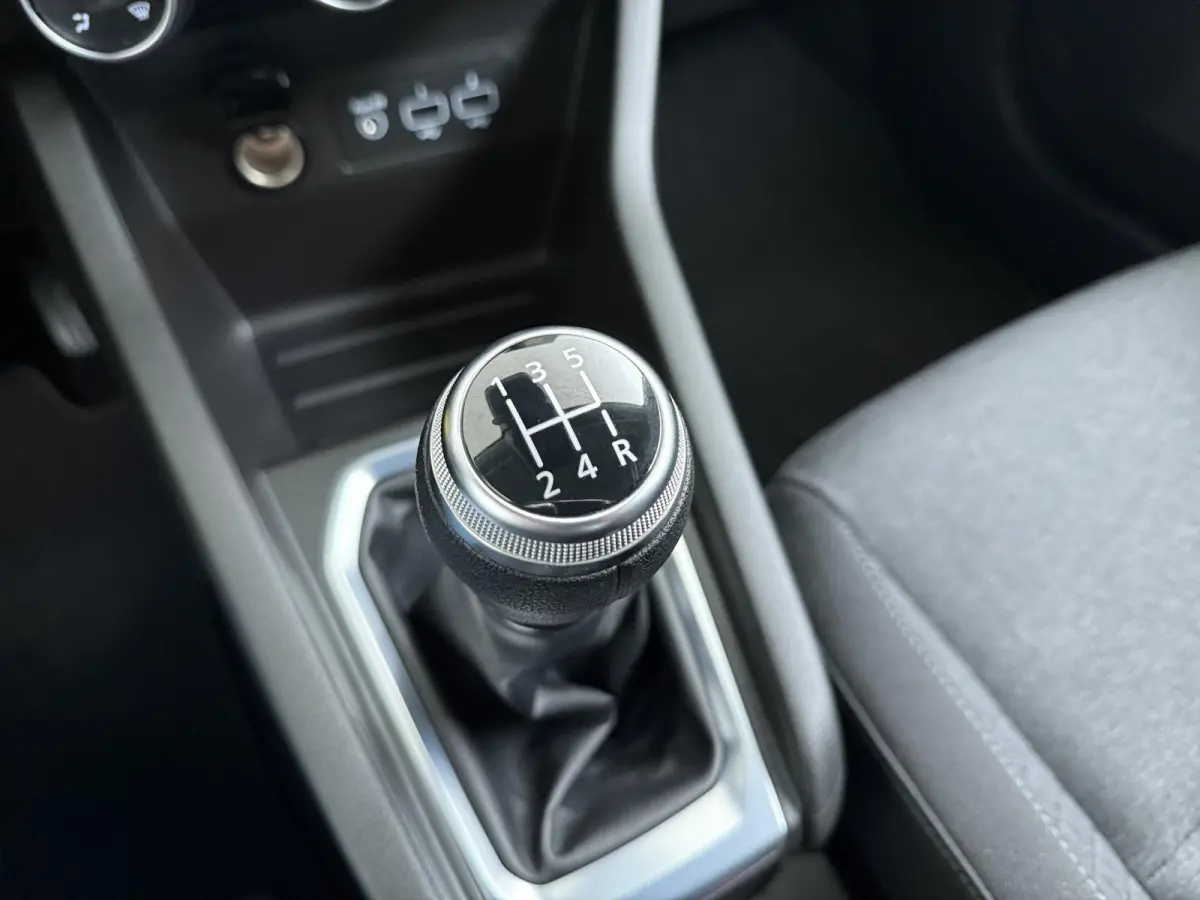 TCe 100 Zen | Trekhaak | Navigatie | Parkeersensoren |