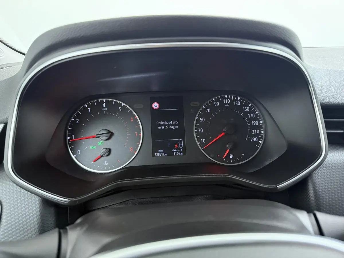TCe 100 Zen | Trekhaak | Navigatie | Parkeersensoren |