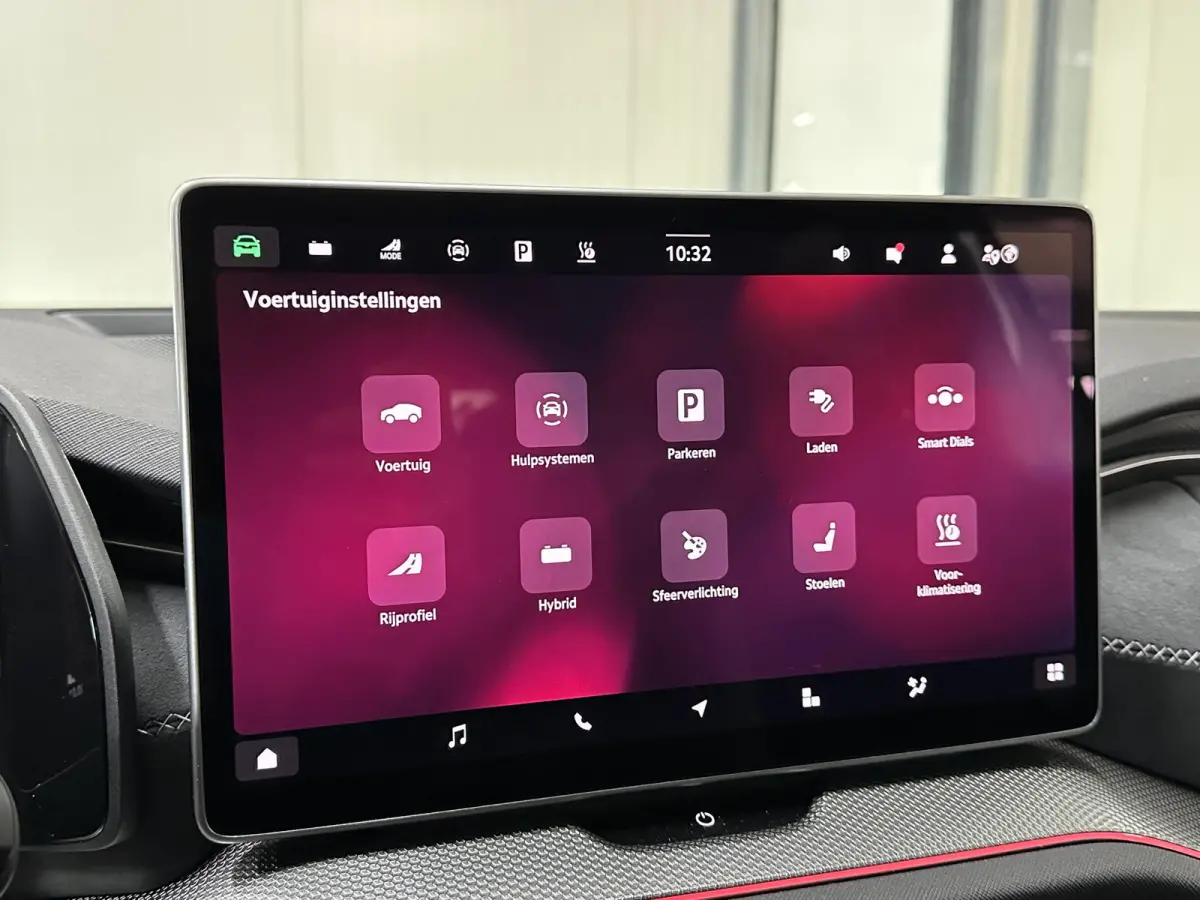 1.5 TSI PHEV Sportline | Trekhaak | Canton | Comfort-pack | Dynamic-pack