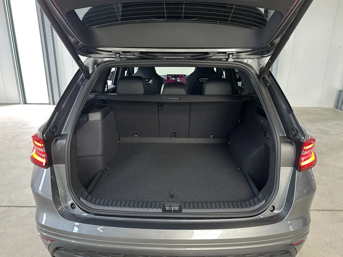 1.5 TSI PHEV Sportline | Trekhaak | Canton | Comfort-pack | Dynamic-pack