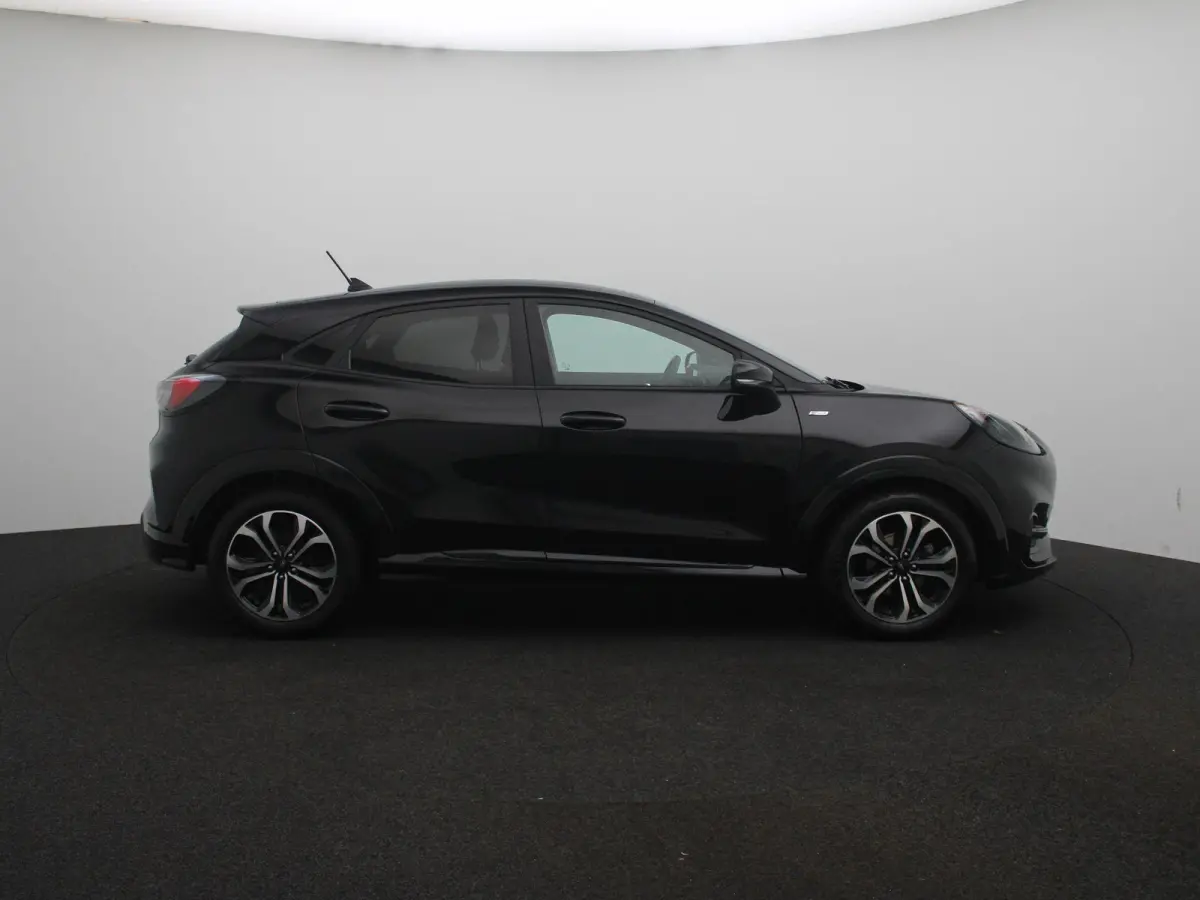 1.0 EcoBoost ST-Line | Winterpack | Navi | Cruise Control |
