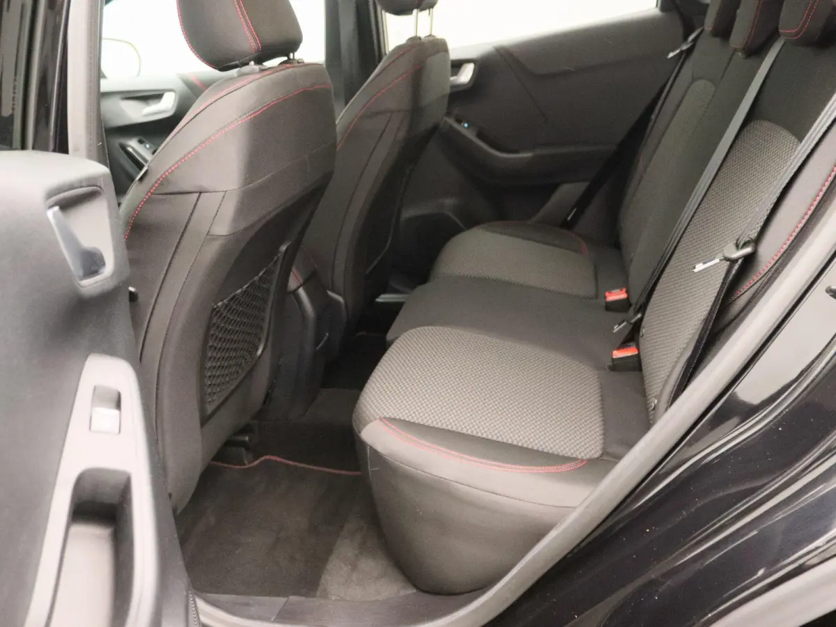 1.0 EcoBoost ST-Line | Winterpack | Navi | Cruise Control |