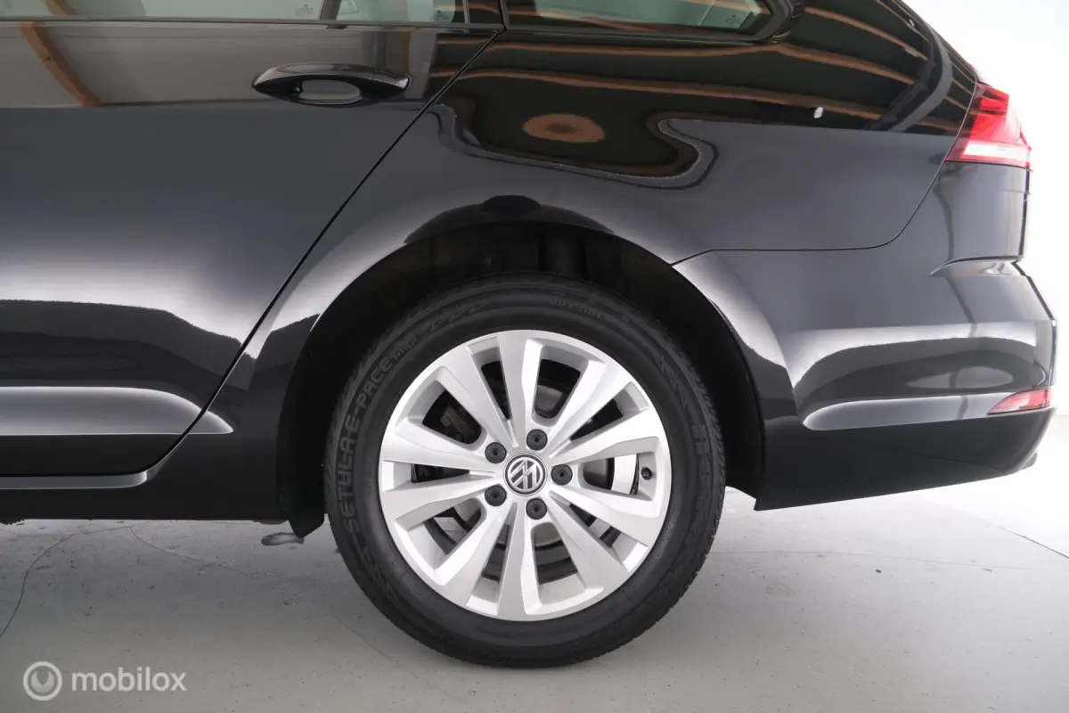 1.0 TSI Comfortline Business trekhaak|stoelverw.|ErgoActiv|acc|cam|lmv16