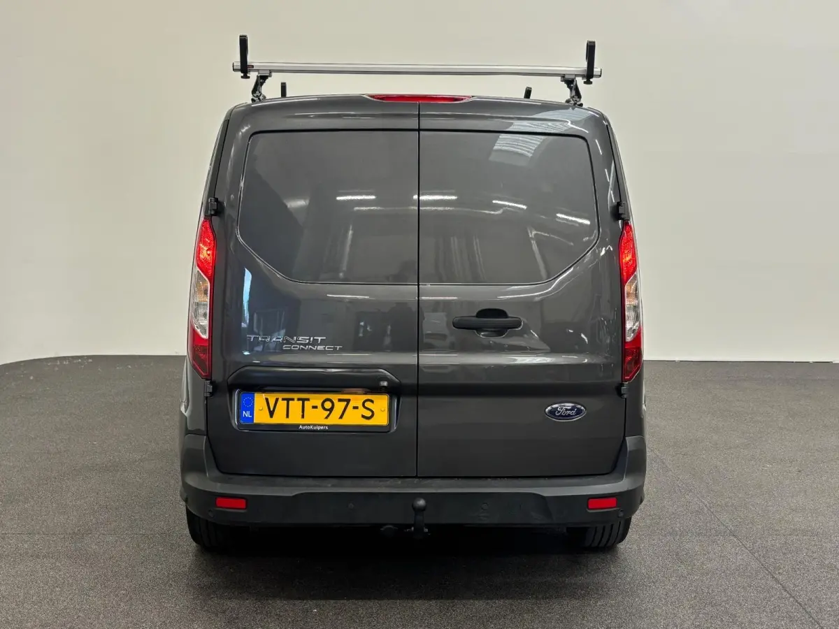 1.5 EcoBlue L2 Trend Airco Navigatie Parkeersensoren Camera Cruise Control Lichtmetalen velgen 3 Zits