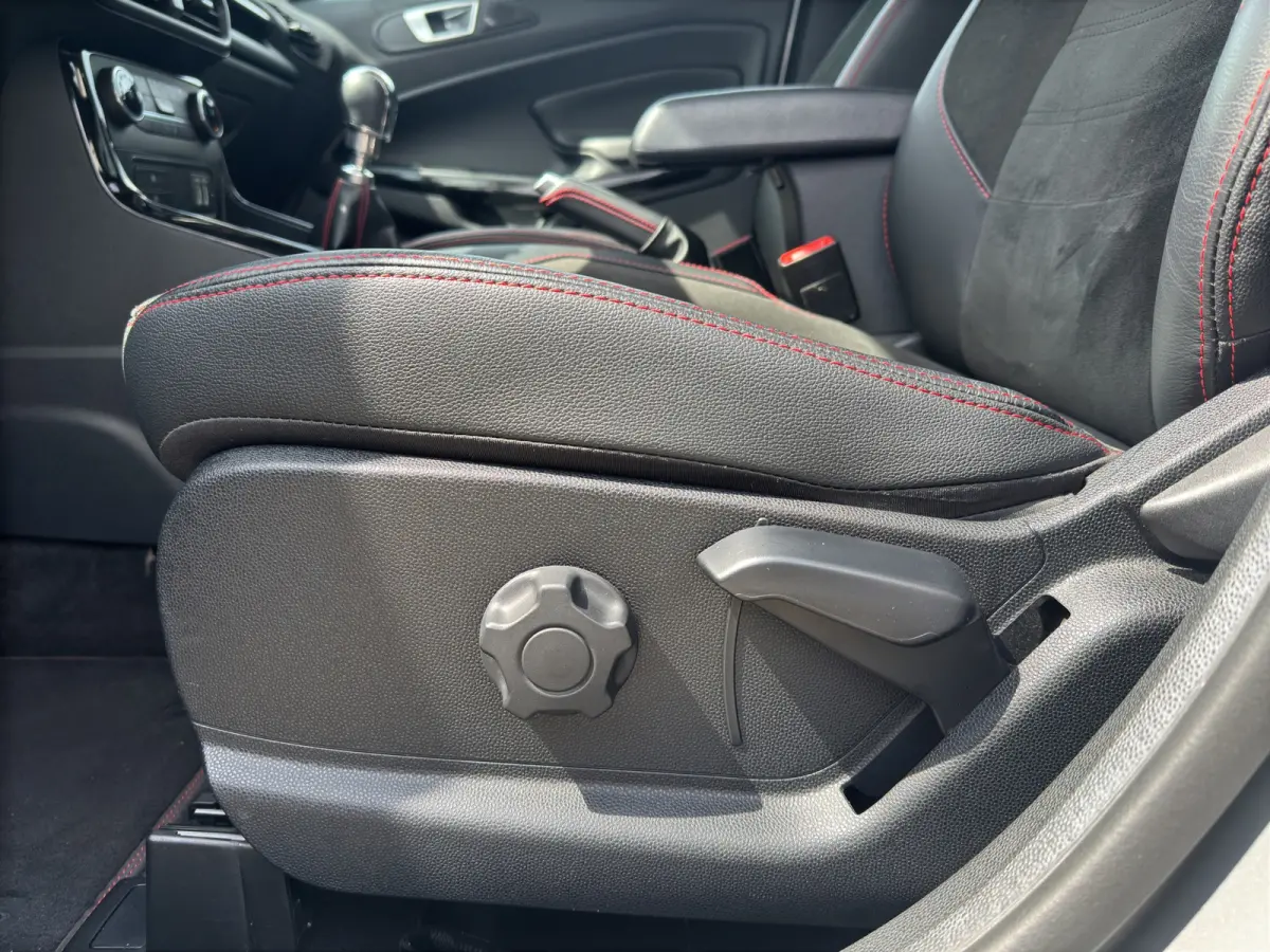 1.0 EcoBoost ST-Line | Verwarmde stoelen en stuur | Premium audio | Alcantara\leer | Apple carplay\Android Auto |