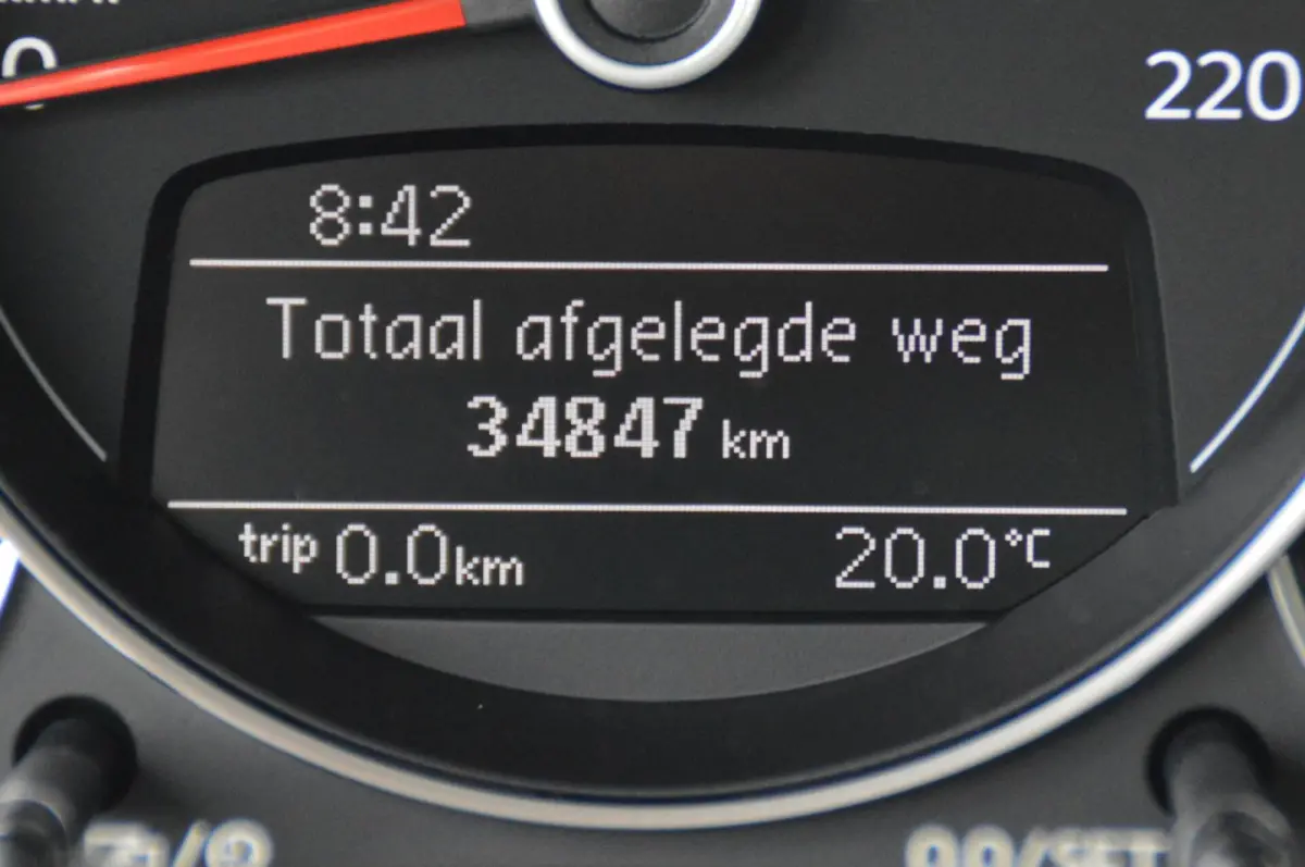 Up! 1.0 5 drs Move up! 34.847 km