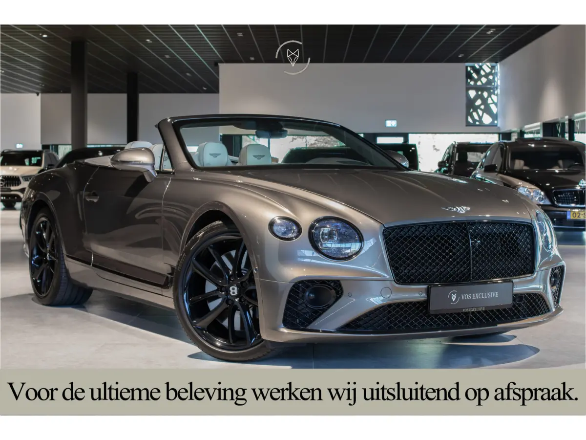 4.0 V8 Mulliner|Naim|Touring Specification|Dynamic Ride|Blackline|Softclose|Massage|Keyless|22''|ACC|360°|HUD