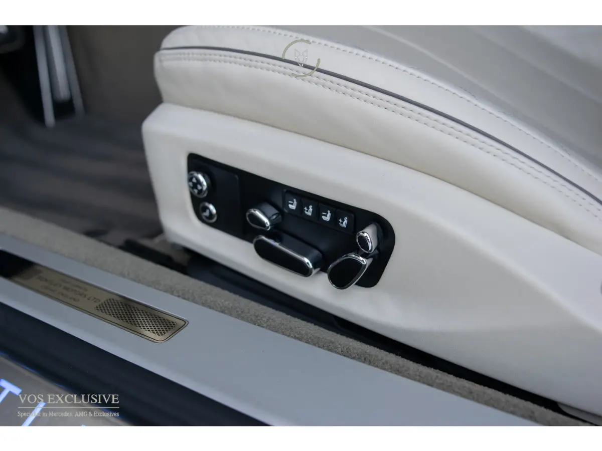 4.0 V8 Mulliner|Naim|Touring Specification|Dynamic Ride|Blackline|Softclose|Massage|Keyless|22''|ACC|360°|HUD