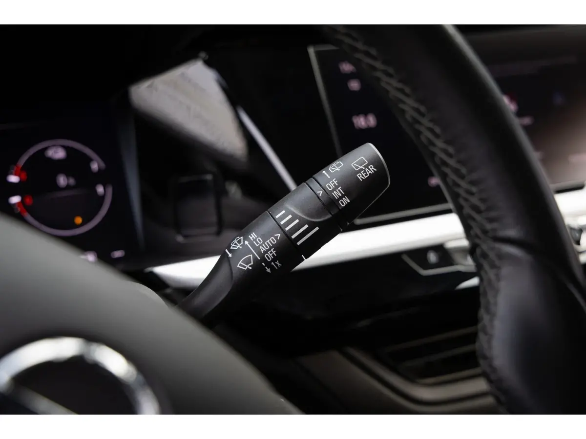 1.6 Turbo Plug-In Hybrid Ultimate | Trekhaak | Matrix LED | Nachtzicht | 360 Camera | Stoel ventilatie | Cruise adaptief | Full optie! | Apple Carplay/Android Auto|telefoonintegratie premium