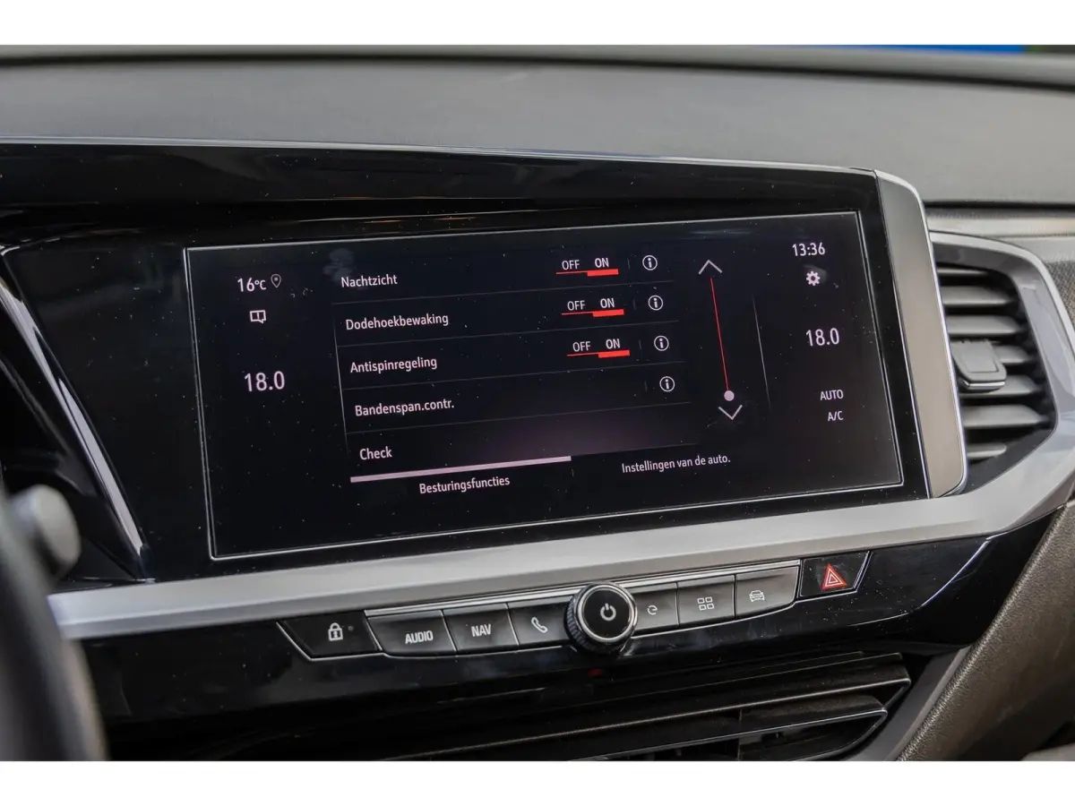 1.6 Turbo Plug-In Hybrid Ultimate | Trekhaak | Matrix LED | Nachtzicht | 360 Camera | Stoel ventilatie | Cruise adaptief | Full optie! | Apple Carplay/Android Auto|telefoonintegratie premium