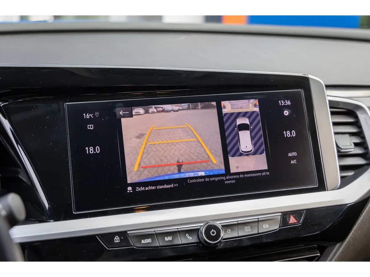1.6 Turbo Plug-In Hybrid Ultimate | Trekhaak | Matrix LED | Nachtzicht | 360 Camera | Stoel ventilatie | Cruise adaptief | Full optie! | Apple Carplay/Android Auto|telefoonintegratie premium