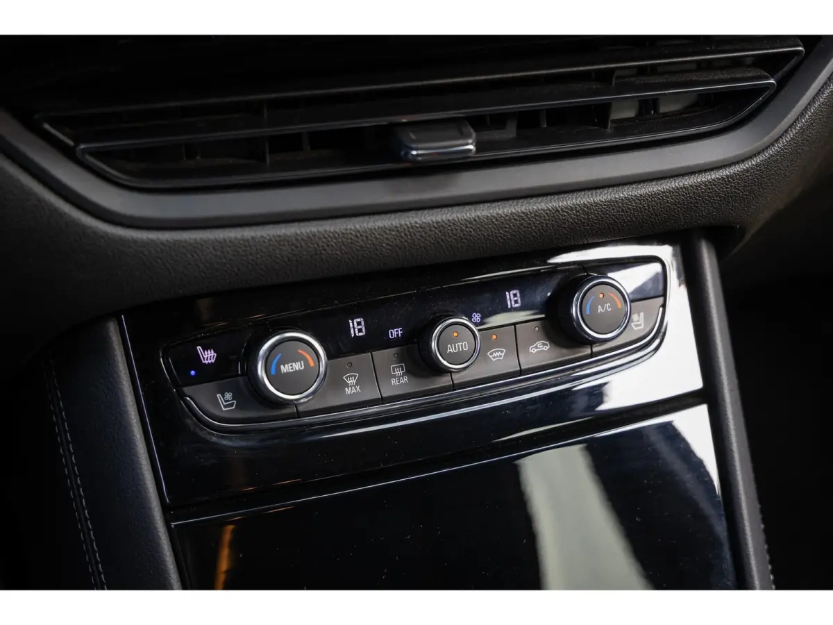1.6 Turbo Plug-In Hybrid Ultimate | Trekhaak | Matrix LED | Nachtzicht | 360 Camera | Stoel ventilatie | Cruise adaptief | Full optie! | Apple Carplay/Android Auto|telefoonintegratie premium