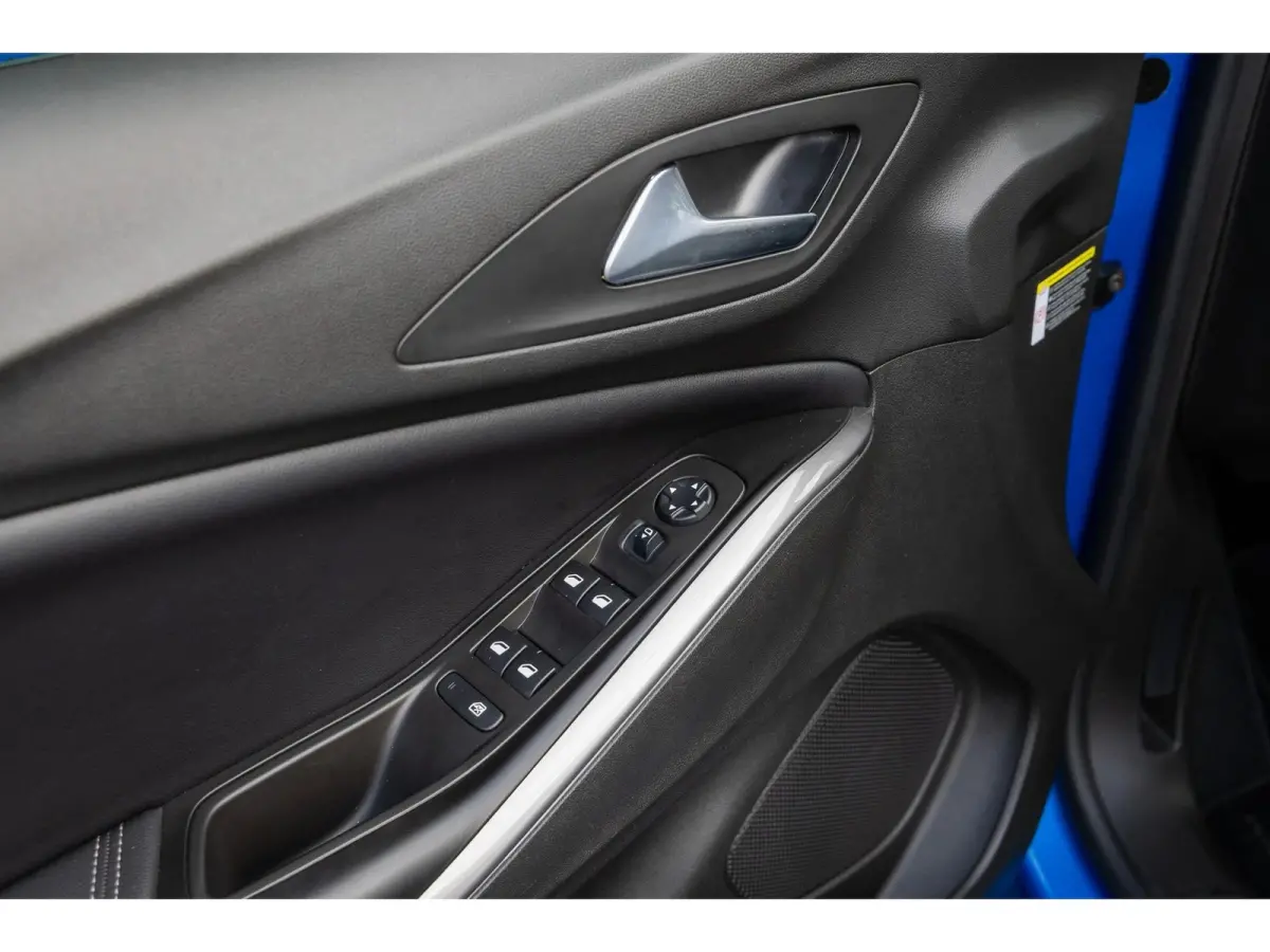 1.6 Turbo Plug-In Hybrid Ultimate | Trekhaak | Matrix LED | Nachtzicht | 360 Camera | Stoel ventilatie | Cruise adaptief | Full optie! | Apple Carplay/Android Auto|telefoonintegratie premium