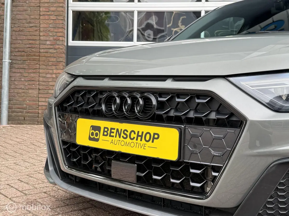 30 TFSI S Line Carplay Climate Cruise LED PDC