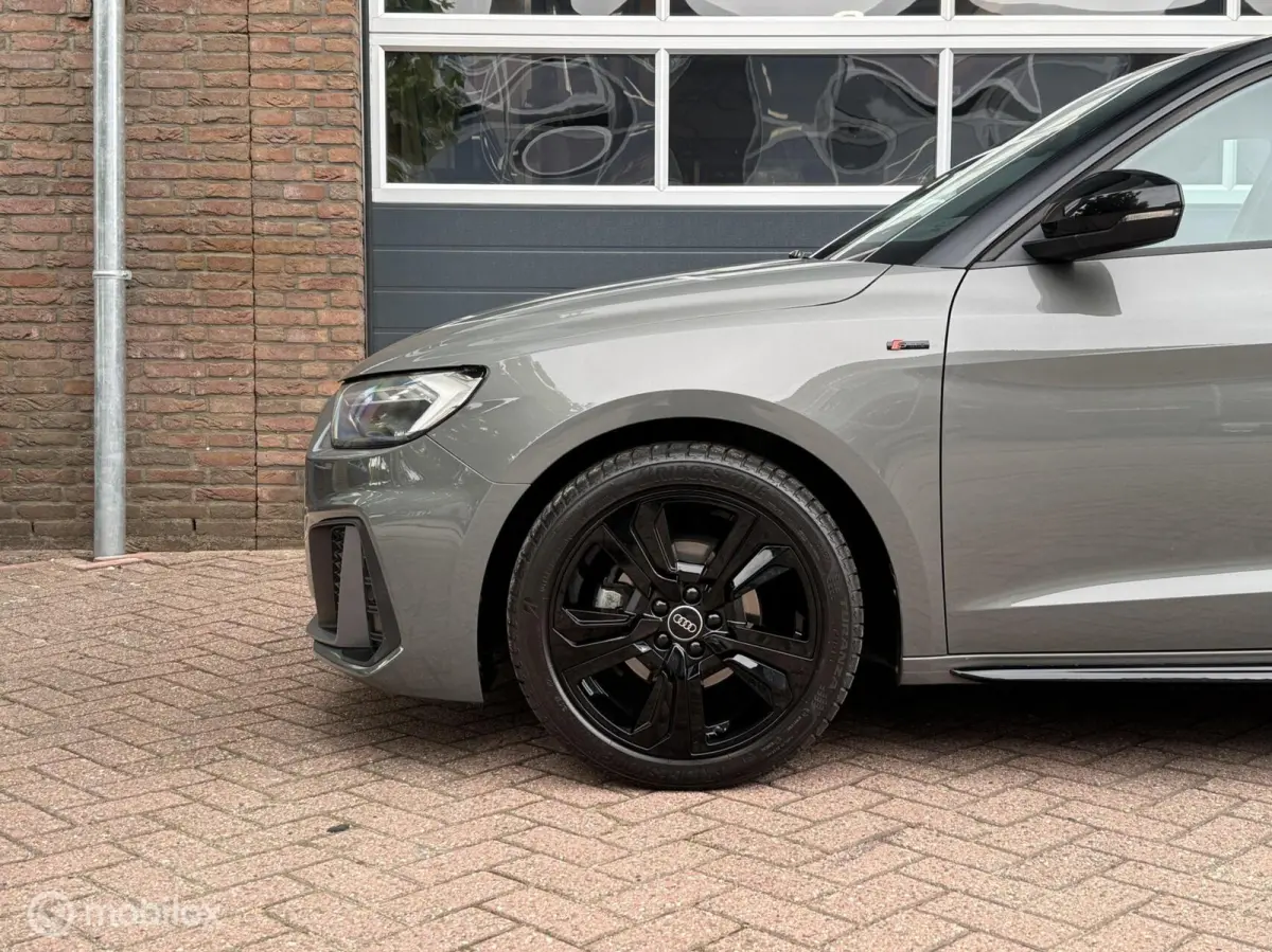 30 TFSI S Line Carplay Climate Cruise LED PDC