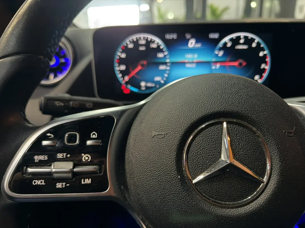 180 Business Solution|Matrix LED|MBUX|Virtual Cockpit|Half Leder|StoelVW|Elek. Achterklep|CarPlay|Rijklaar