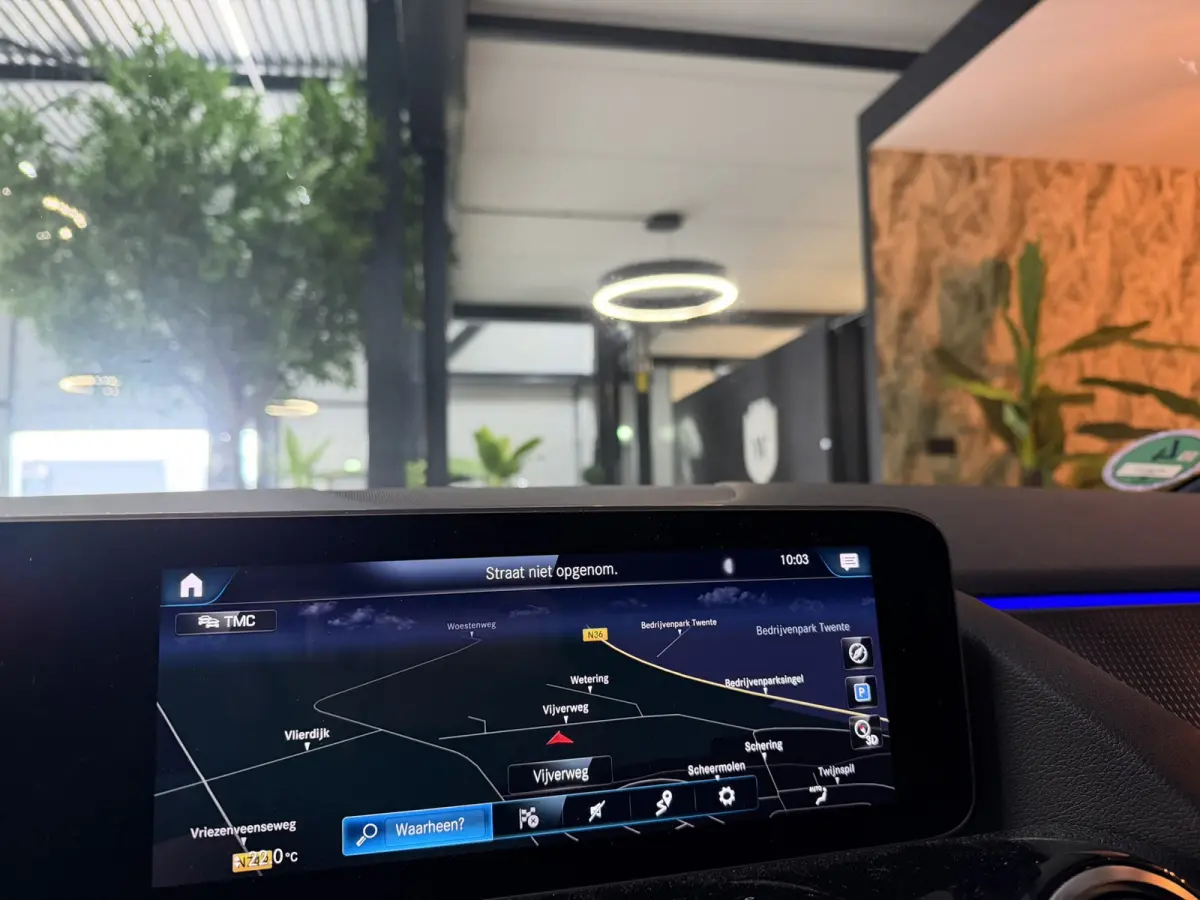 180 Business Solution|Matrix LED|MBUX|Virtual Cockpit|Half Leder|StoelVW|Elek. Achterklep|CarPlay|Rijklaar