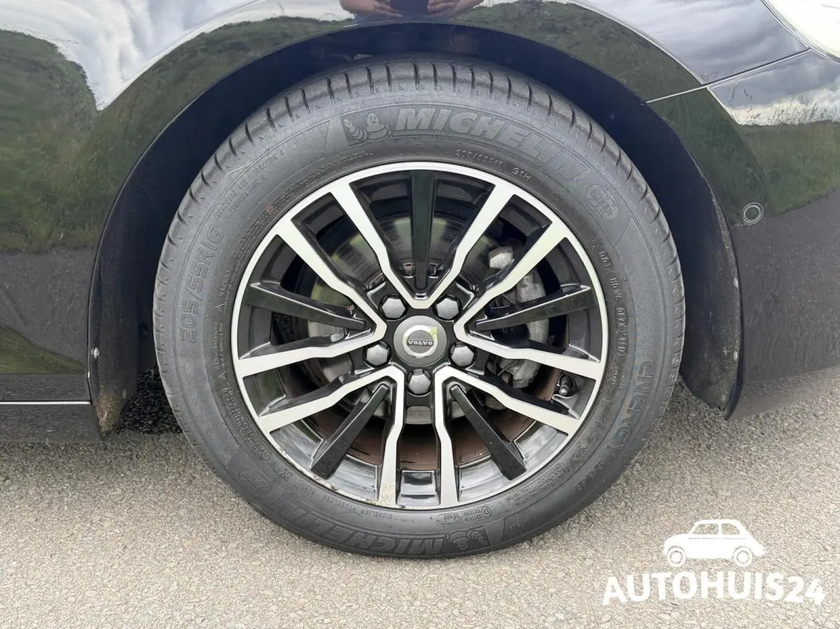 2.0 D2 Nordic+ 2017|30.000km|NL-AUTO|EURO6
