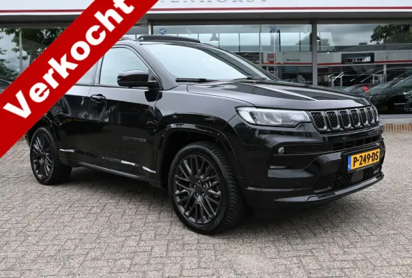4xe 240 Plug-in Hybrid S, FULL OPTION, pano, leer, 36° camera, NL-dealerauto