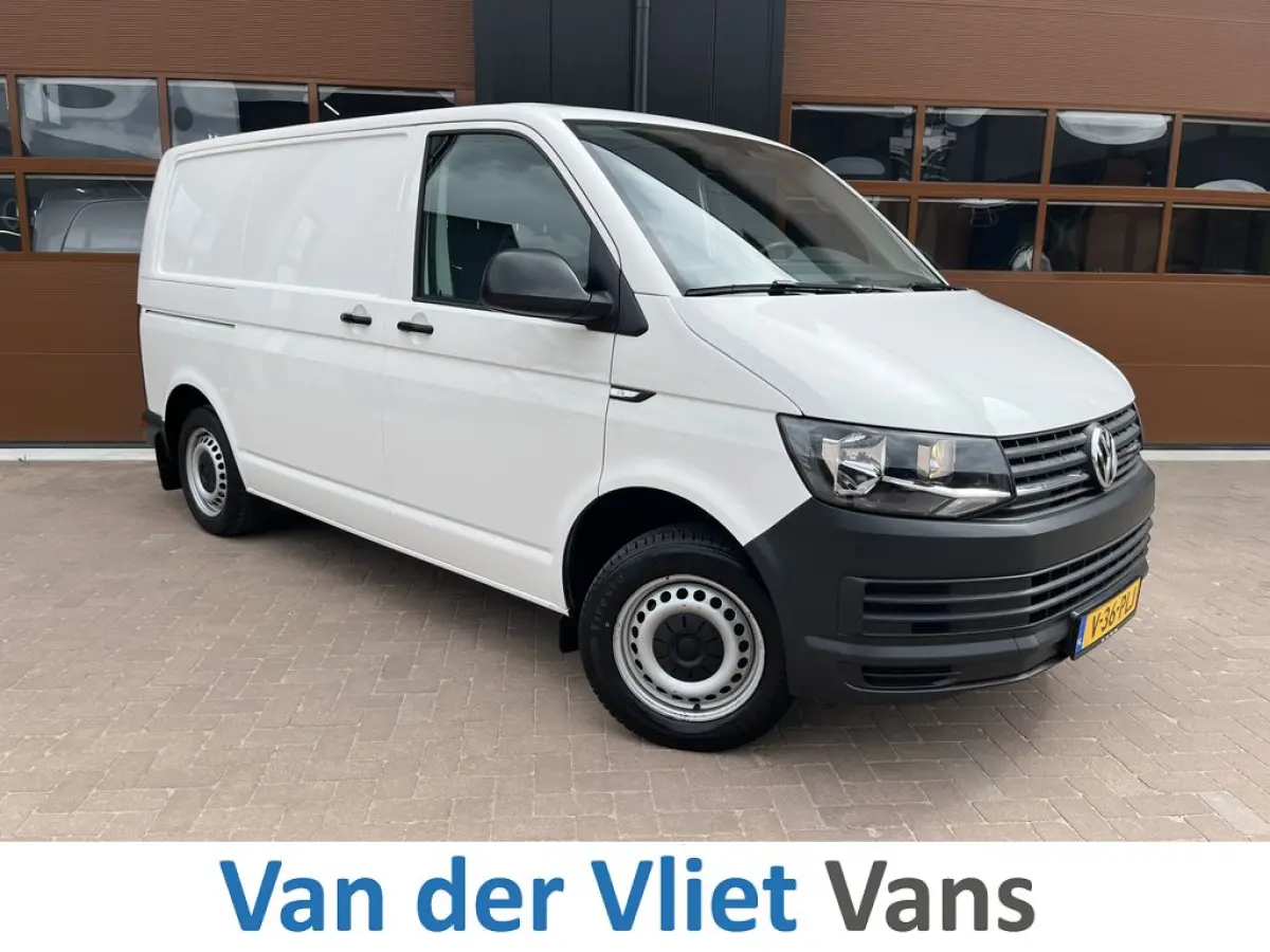 2.0 TDI 102pk E6 Comfortline 3p Service bus Lease €276 p/m, Airco, Carplay, PDC, Sortimo inrichting, 2x Schuifdeur. Volledig onderhoudshistorie aanwezig