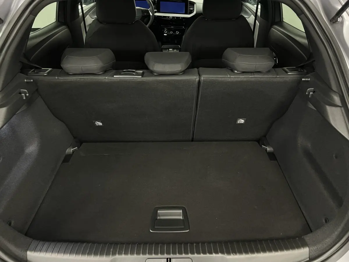1.2 T / 130PK / AUTOMAAT / EDITION / NW.MODEL /