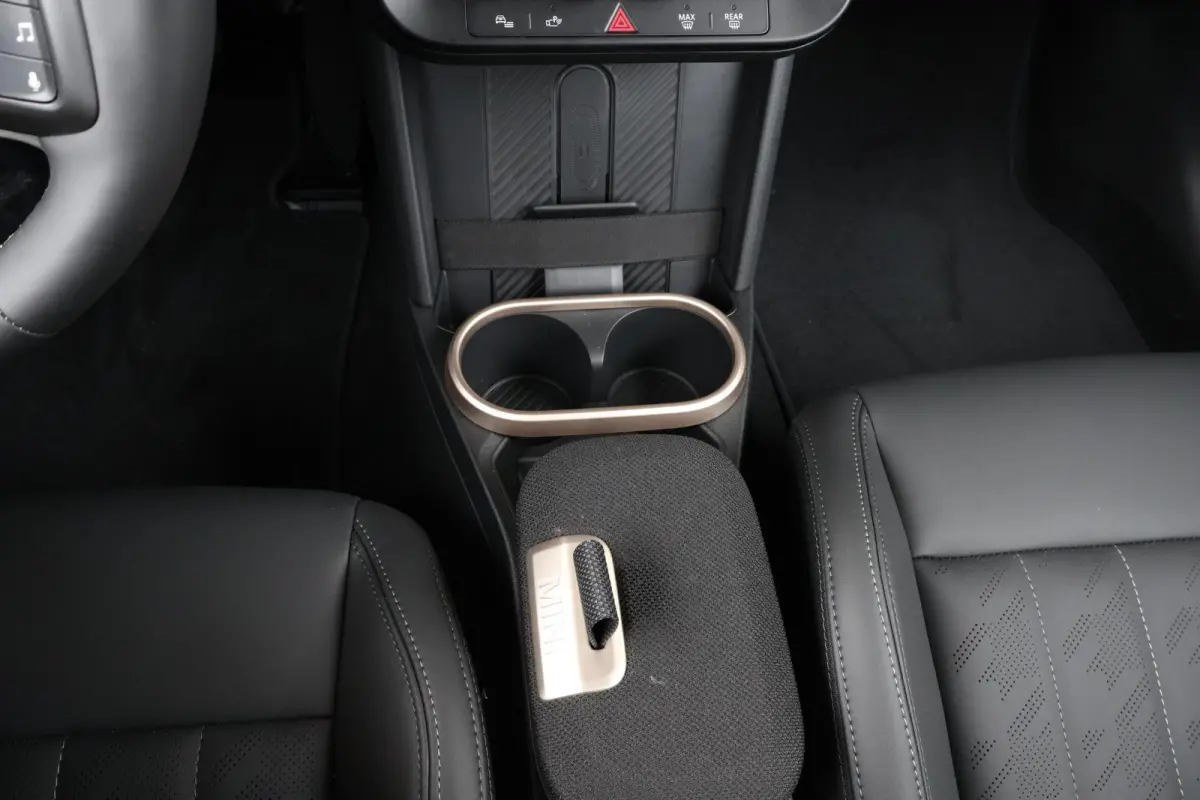 2.0 S Favoured XL | Cruise Control | Premium Sportstoelen