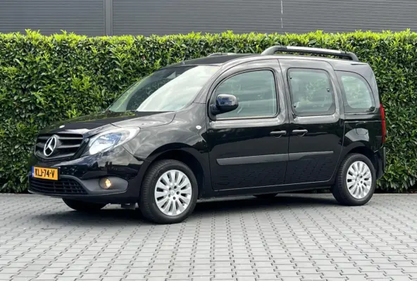 combi 112 Ambiente, 5-PERSOONS, AIRCO, STOELVERWARMING, CRUISE CONTROL, PARKEERSENSOREN, LICHTMETAAL 16"
