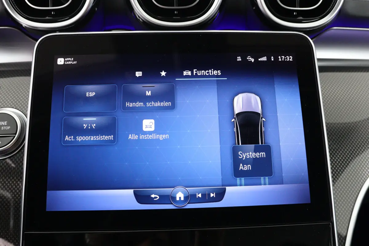 180 AMG | LED | Leder/Alcantara | Sfeerverlichting | Stoelverwarming | Burmester | Clima | Apple Carplay/ Android Auto | Cruise Adaptive | DAB | Keyless | Lichtmetalen velgen