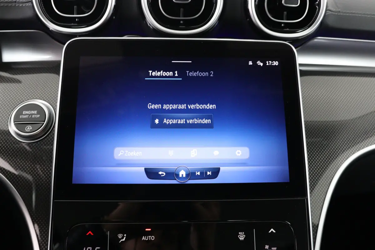 180 AMG | LED | Leder/Alcantara | Sfeerverlichting | Stoelverwarming | Burmester | Clima | Apple Carplay/ Android Auto | Cruise Adaptive | DAB | Keyless | Lichtmetalen velgen
