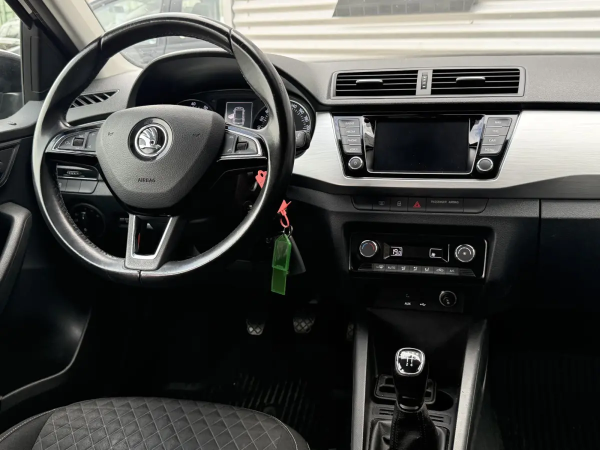 1.0 TSI Drive Navi|Clima|Cruise|PDC|LM Velgen|N.A.P|APK tot 01-2027