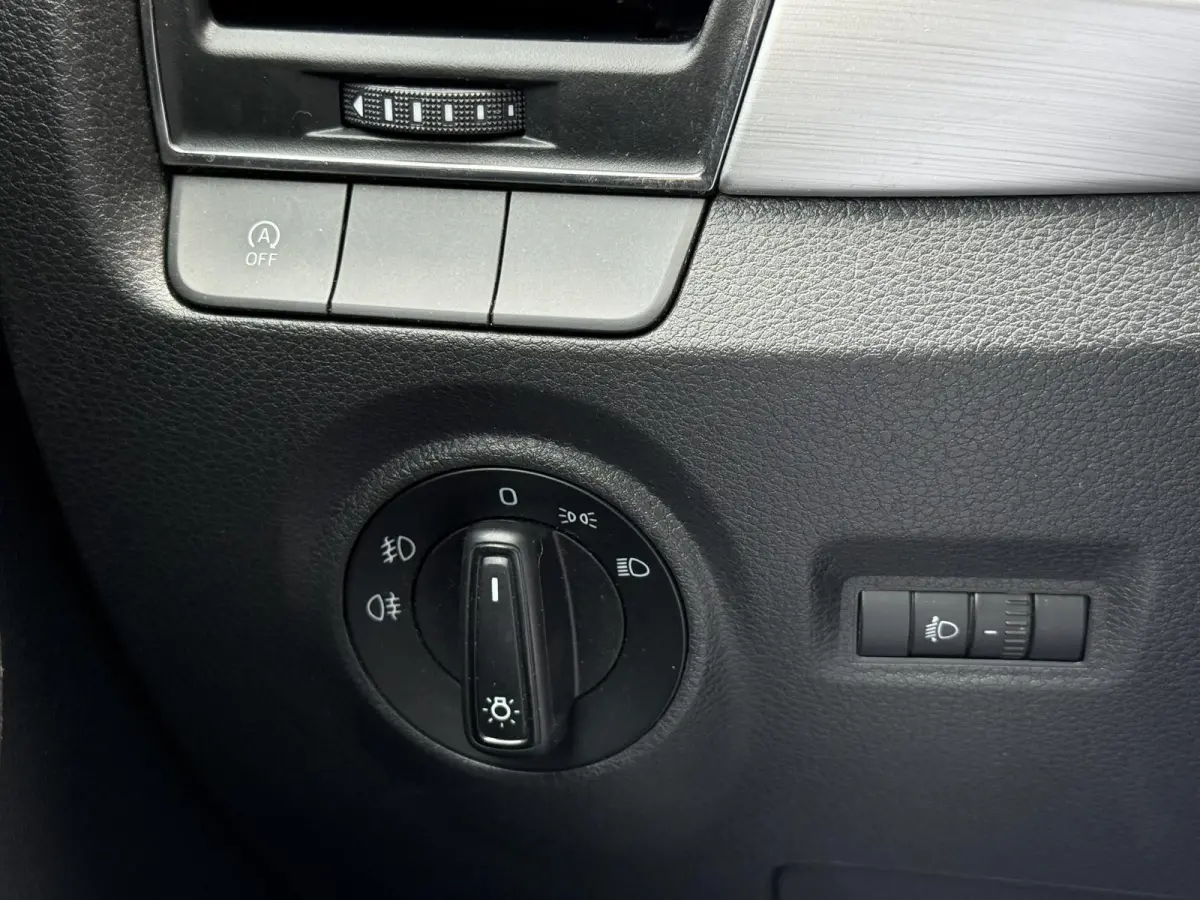 1.0 TSI Drive Navi|Clima|Cruise|PDC|LM Velgen|N.A.P|APK tot 01-2027