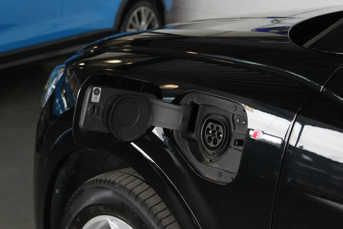 45 TFSI e S-Line Edition Black Optic | Pano | Carplay | Camera | Stoelverw. | Leder | DAB | 19" LMV | PDC V+A