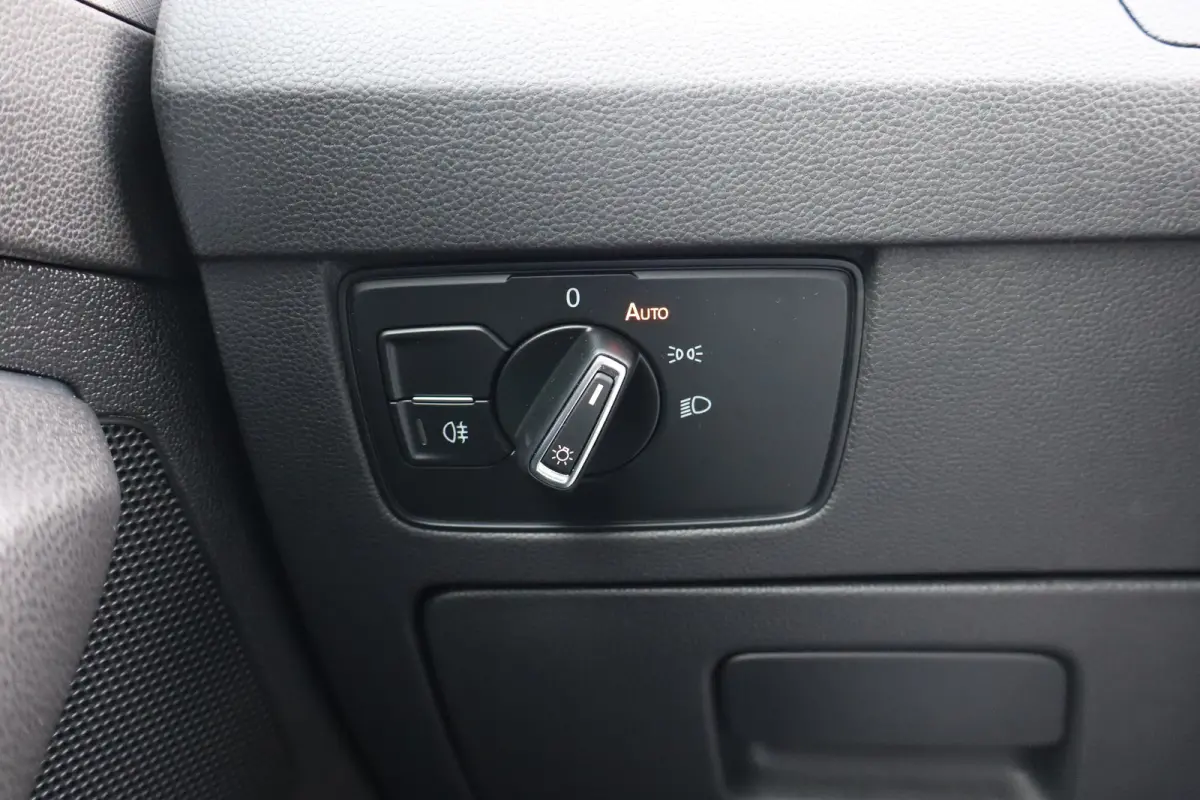 1.4 TSI PHEV GTE Business | Achteruitrijcamera | Cruise control adaptief | Lichtmetalen velgen multi-spaaks 17"