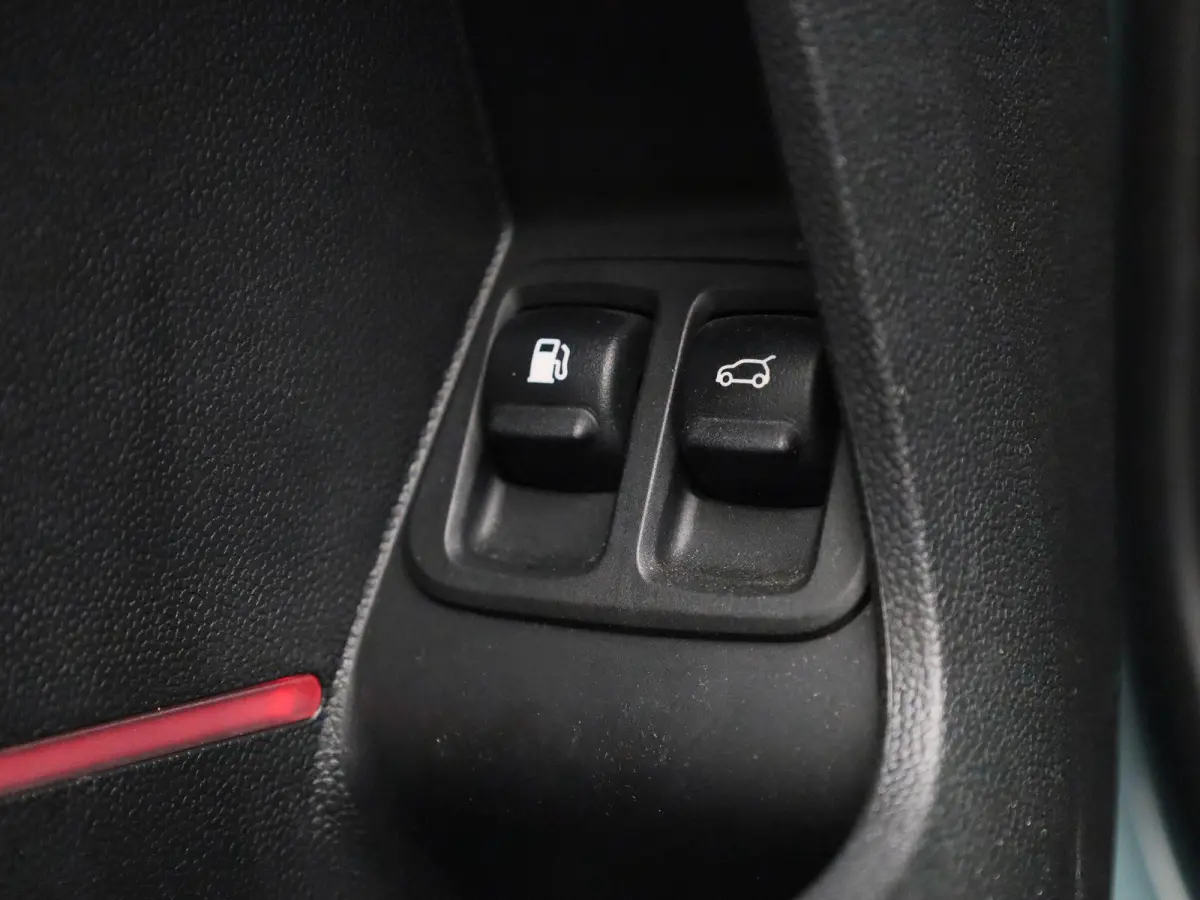 1.5 Cooper ALL4 John Cooper Works | Automaat | Apple Carplay / Android Auto | Camera | Parkeersensoren | Panoramadak |