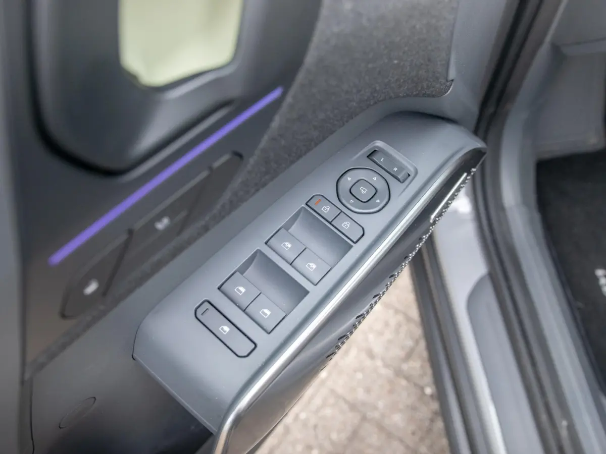 Demo Edition 42.2 kWh
