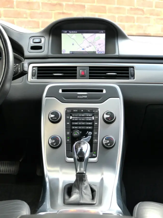3.0 T6 AWD Summum Schuifdak / Xenon / Trekhaak / Premium sound