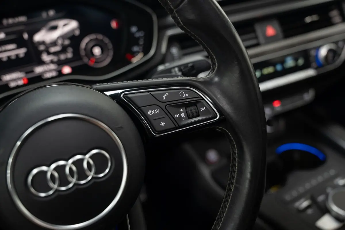 3.0 TFSI Quattro*PANO*CARBON*ACC*B&O*RS-ZETELS*