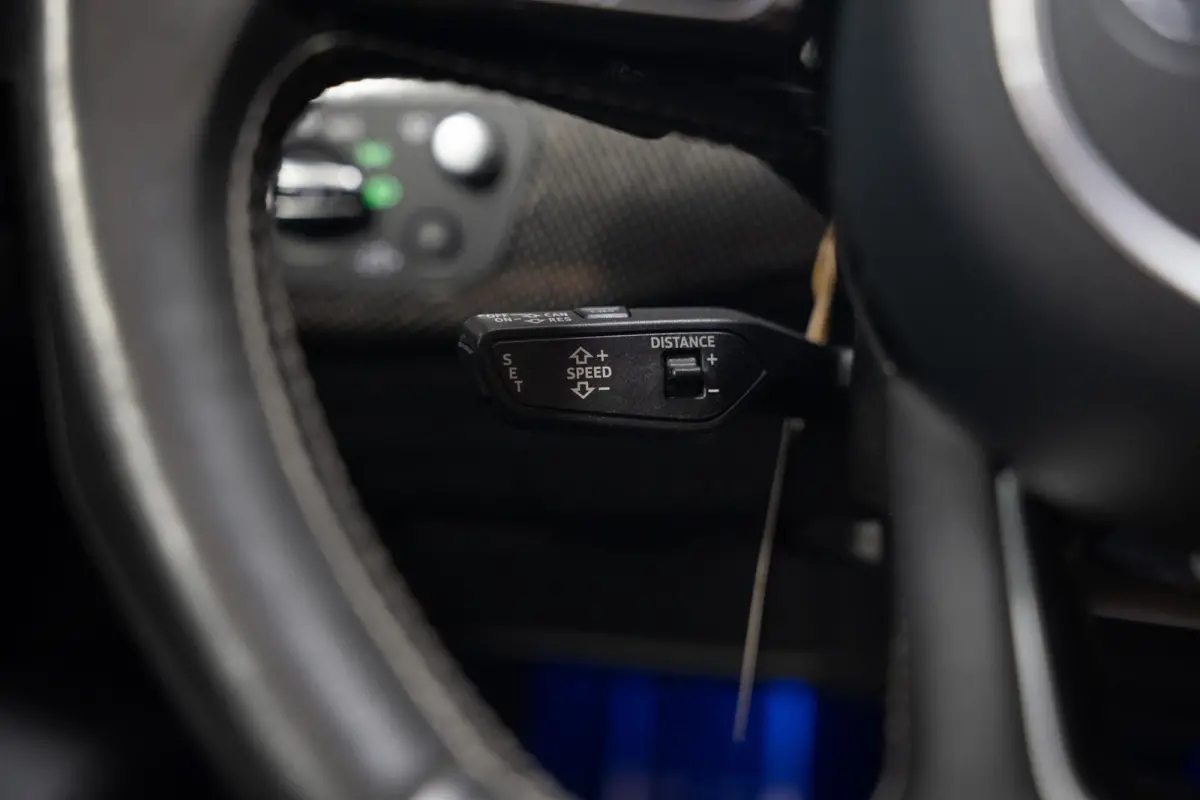 3.0 TFSI Quattro*PANO*CARBON*ACC*B&O*RS-ZETELS*