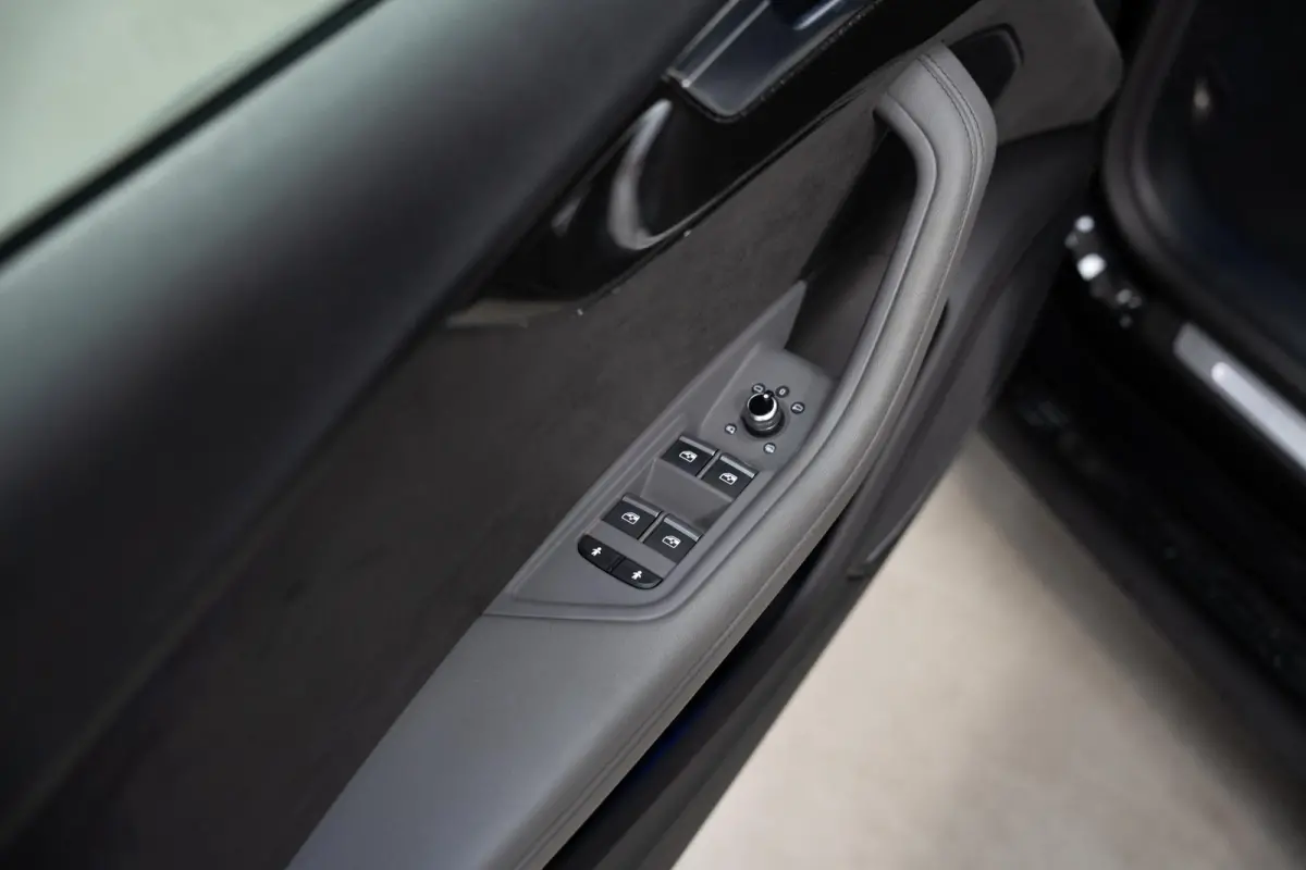 3.0 TFSI Quattro*PANO*CARBON*ACC*B&O*RS-ZETELS*