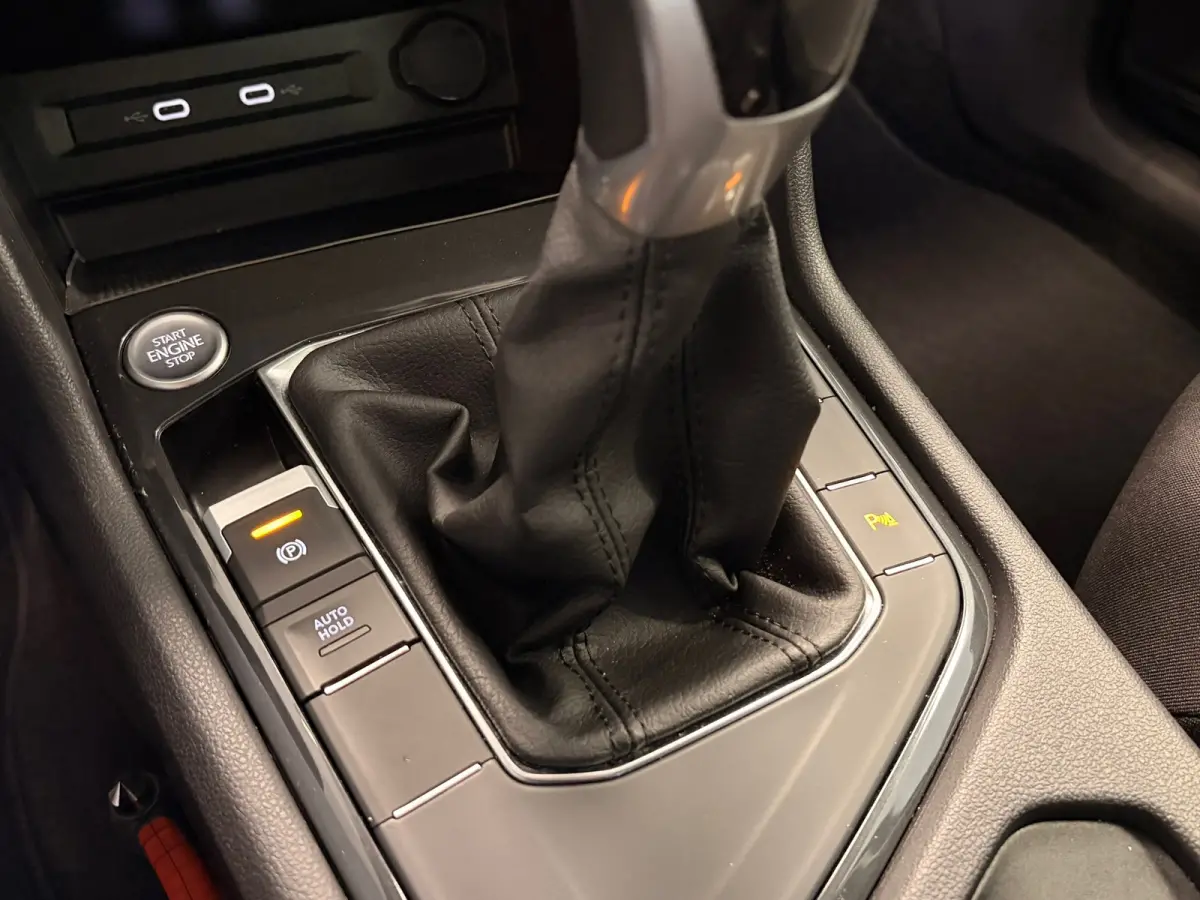 1.5 TSI Life Business | LED | ELEKTR. ACHTERKLEP | NAVI | CAR PLAY |