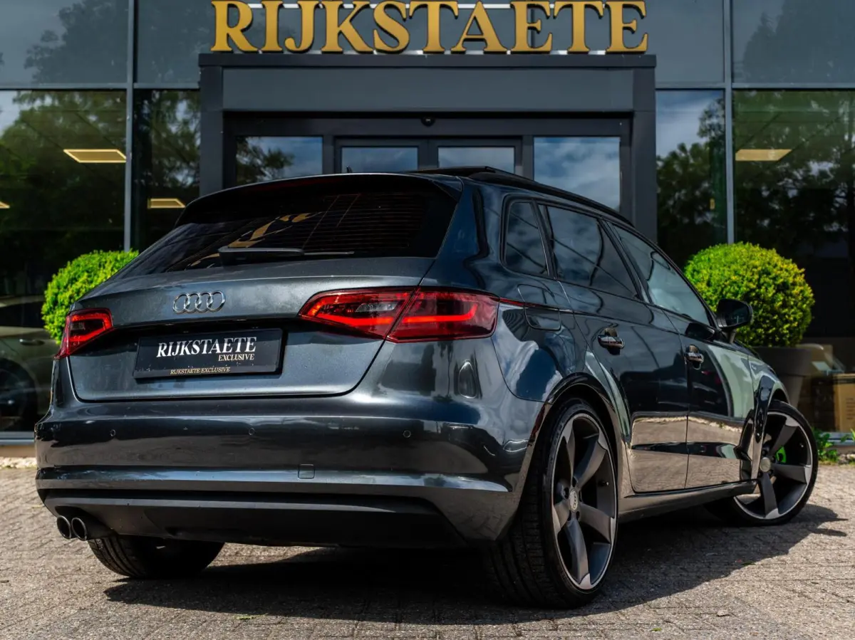 1.8 TFSI S-Line|PANO|STOELV|19'|PDC|CRUISE