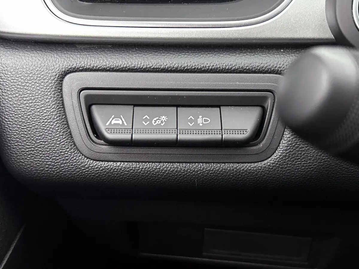 E-Tech full hybrid 145PK Techno | CAMERA | NAVI GROOT | STOELVERWARMING | KEYLESS