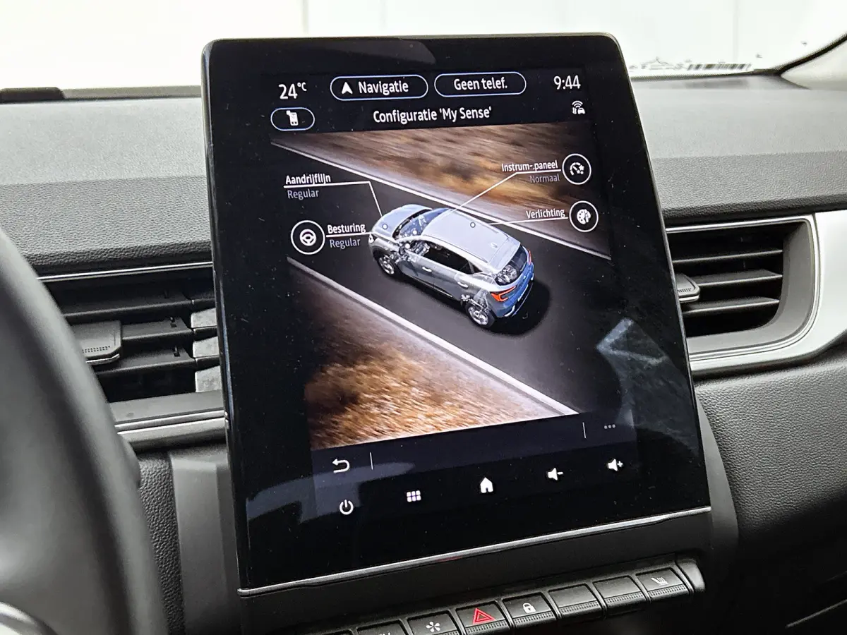 E-Tech full hybrid 145PK Techno | CAMERA | NAVI GROOT | STOELVERWARMING | KEYLESS