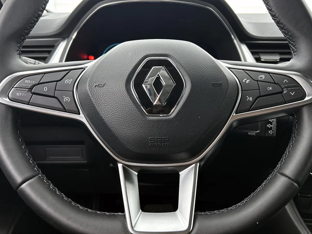 E-Tech full hybrid 145PK Techno | CAMERA | NAVI GROOT | STOELVERWARMING | KEYLESS